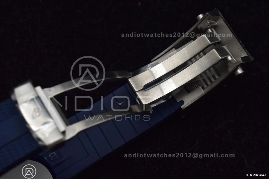 Cozy White Rubber on 1:1 Best BLSF Automatic SuperOcean 42 Dial A Blue Strap 1162 SS Edition 0517